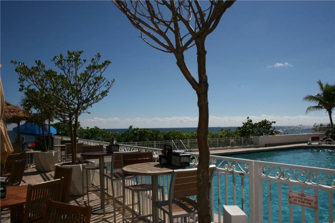 Oceanview Resort: Fort Lauderdale Beachfront Corner Suite Exterior photo
